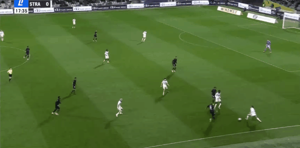 18'埃莫森破门! 图卢兹 1- 0斯特拉斯堡