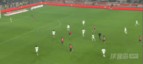 93'帕尔多破门! 里尔 1- 4斯特拉斯堡