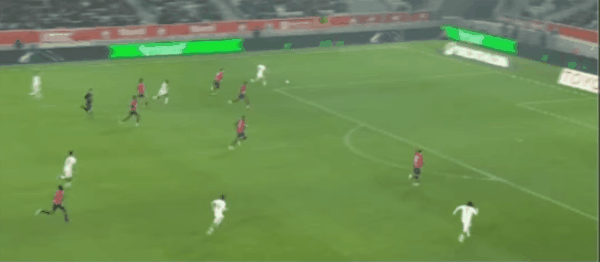 72'戈多破门! 里尔 0- 4斯特拉斯堡