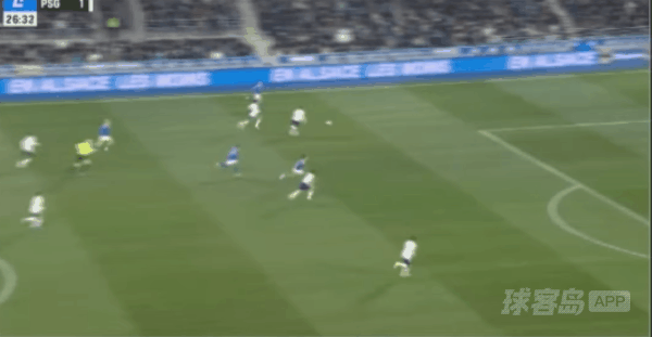 27'杜埃破门! 斯特拉斯堡 1- 1巴黎圣日耳曼