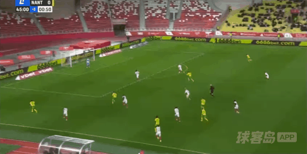 46'桑通兹破门! 摩纳哥 3- 1南特