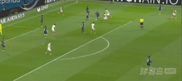 27'阿克利乌什破门! 巴黎圣日耳曼 0- 1摩纳哥