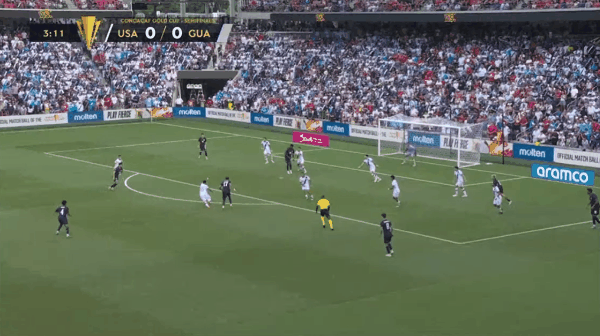 4'卢纳破门! 美国 1- 0危地马拉