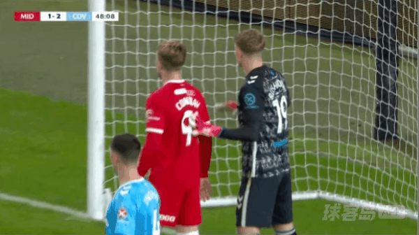 49'托马斯乌龙破门! 米德尔斯堡 2- 2考文垂