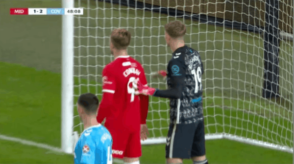 49'托马斯乌龙破门! 米德尔斯堡 2- 2考文垂