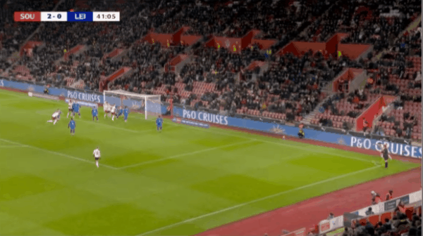 42'贝利斯破门! 南安普敦 3- 0莱斯特城