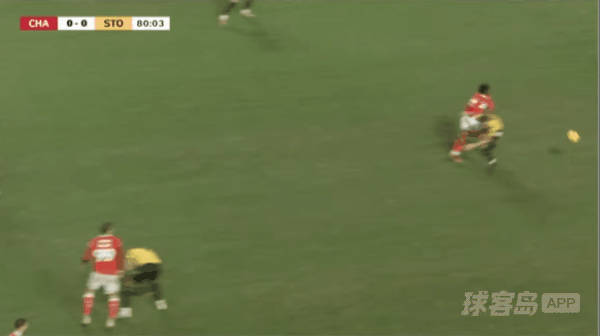81'坎贝尔破门! 查尔顿 1- 0斯托克城