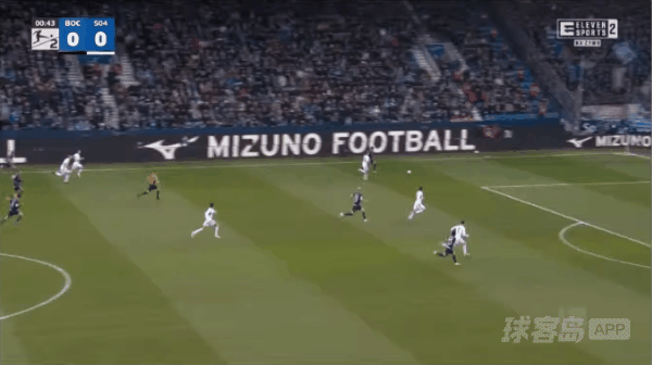 1'三好康儿破门! 波鸿 1- 0沙尔克04