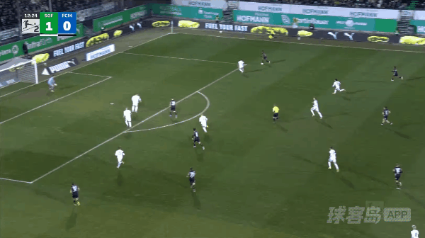 13'蒙兹乌龙破门! 菲尔特 1- 1马格德堡
