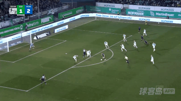 23'格里布破门! 菲尔特 1- 3马格德堡