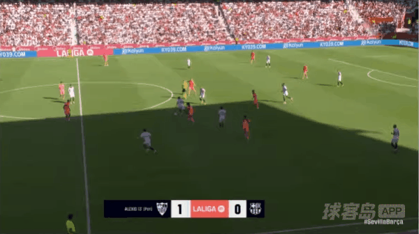 36'罗梅罗破门! 塞维利亚 2- 0巴塞罗那