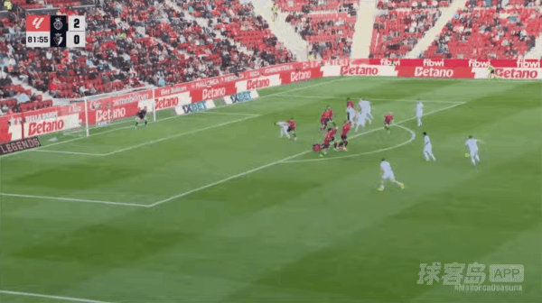 82'加西亚破门! 皇家马略卡 2- 1奥萨苏纳
