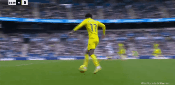 31'佩雷斯破门! 皇家社会 0- 1比利亚雷亚尔