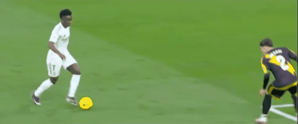 15'维尼修斯破门! 皇家马德里 1- 0巴列卡诺