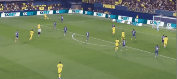 35'米考塔泽破门! 比利亚雷亚尔 1- 0西班牙人