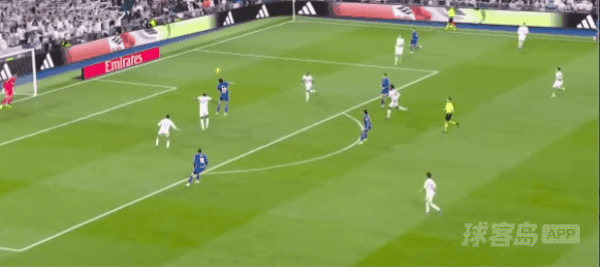39'萨特里亚诺破门! 皇家马德里 0- 1赫塔菲