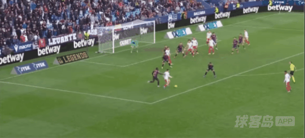 94'J.罗卡破门! 莱万特 1- 1吉罗纳
