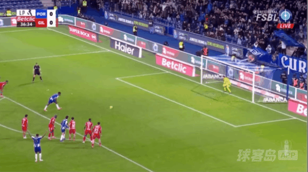 37'阿格霍瓦点球破门! 波尔图 1- 0吉维森特