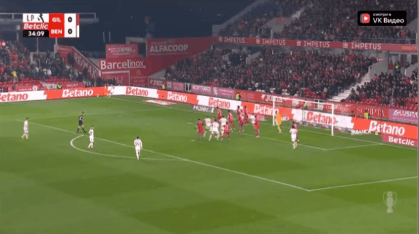 35'帕夫利迪斯破门! 吉维森特 0- 1本菲卡