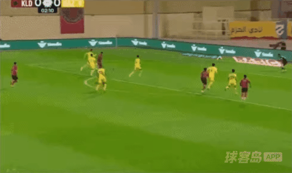 3'恩里克破门! 拉斯永恒 1- 0艾哈斯姆