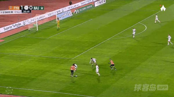 39'达哈尔破门! 费哈 2- 0阿尔纳泽马