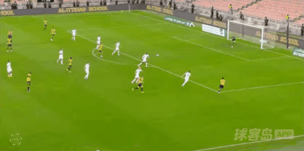 12'奥亚尔破门! 吉达联合 1- 0阿科多