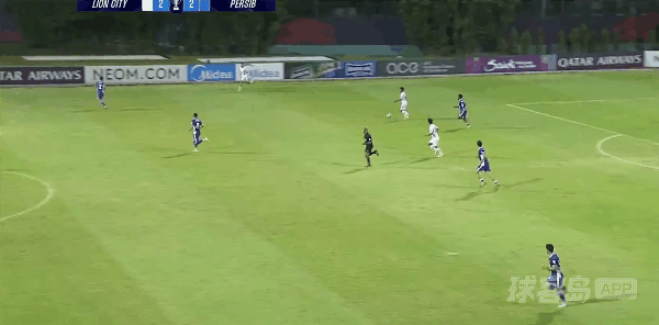 71'洛佩斯破门! 狮城水手 3- 2万隆