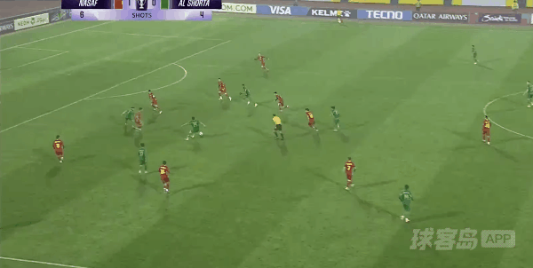 68'阿卜杜勒卡齐姆破门! 纳萨夫 1- 1萧塔