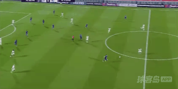 33'布尔比纳破门! 杜海勒 2- 0吉达联合