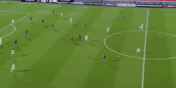33'布尔比纳破门! 杜海勒 2- 0吉达联合