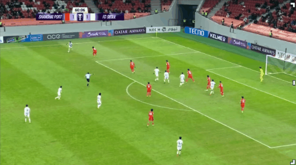 61'卢卡斯破门! 上海海港 1- 2FC首尔