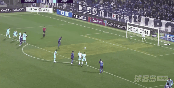 18'铃木章斗点球破门! 广岛三箭 1- 1柔佛DT