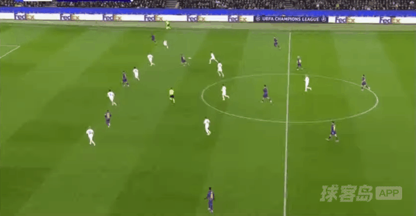 48'莱万多夫斯基破门! 巴塞罗那 1- 1哥本哈根