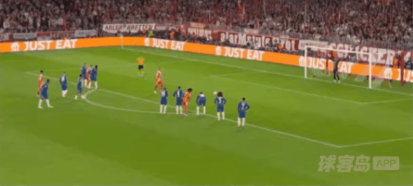 27'凯恩点球破门! 拜仁 2- 0切尔西