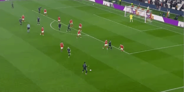 30'姆巴佩破门! 本菲卡 0- 1皇家马德里