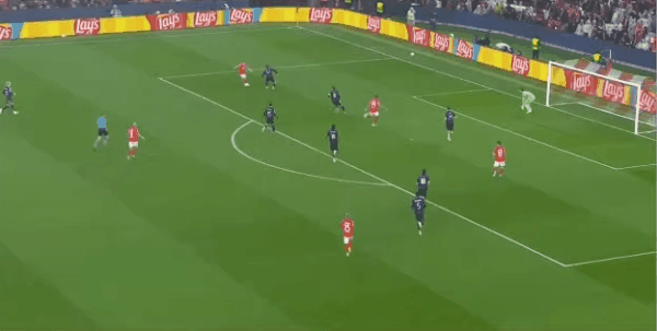 54'施耶德鲁普破门! 本菲卡 3- 1皇家马德里