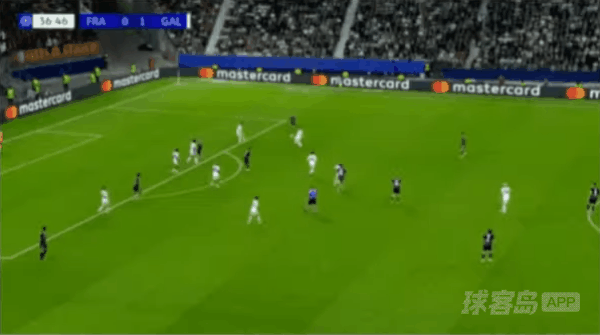 37'桑切斯乌龙破门! 法兰克福 1- 1加拉塔萨雷