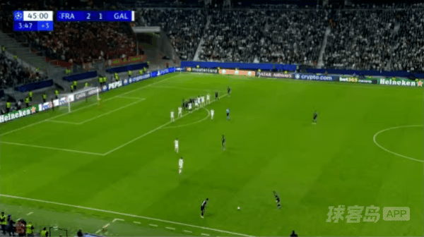 49'辛戈乌龙破门! 法兰克福 3- 1加拉塔萨雷