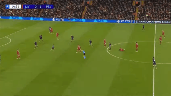 16'索博斯洛伊破门! 利物浦 1- 1埃因霍温