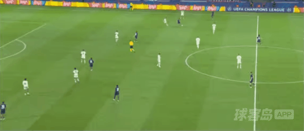 39'克瓦拉茨赫利亚破门! 巴黎圣日耳曼 2- 0亚特兰大