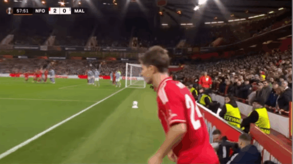 58'米伦科维奇破门! 诺丁汉森林 3- 0马尔默