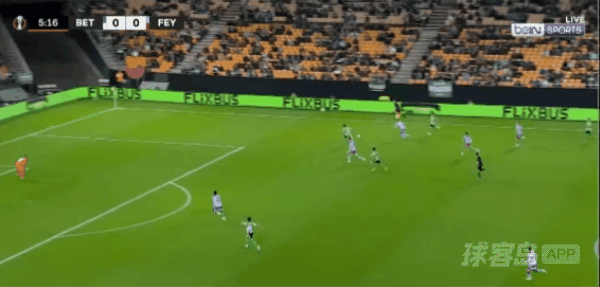 17'安东尼破门! 皇家贝蒂斯 1- 0费耶诺德