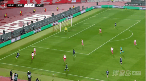 87'洛佩斯破门! 贝尔格莱德红星 0- 1塞尔塔维戈