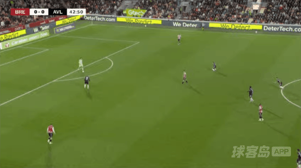 43'埃利奥特破门! 布伦特福德 0- 1阿斯顿维拉