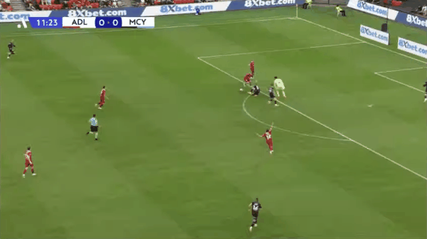 12'阿拉吉奇破门! 阿德莱德联 1- 0墨尔本城