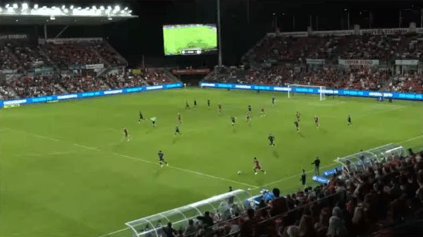 84'巴内特破门! 阿德莱德联 4- 1墨尔本城