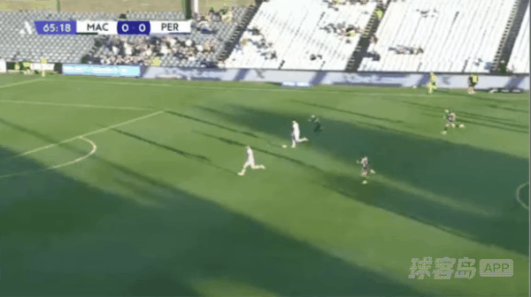 66'潘宁顿破门! 麦克阿瑟 0- 1珀斯光荣