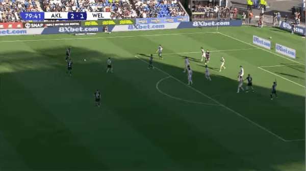 80'梅破门! 奥克兰FC 3- 1惠灵顿凤凰