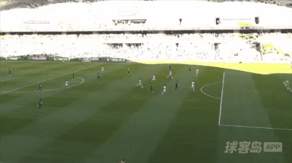 53'桑托斯破门! 墨尔本胜利 1- 0悉尼FC