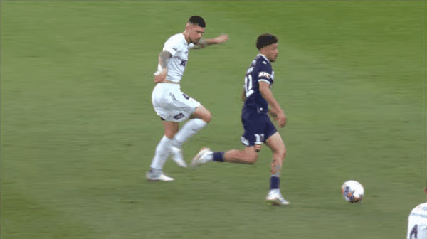 64'桑托斯破门! 墨尔本胜利 2- 0悉尼FC